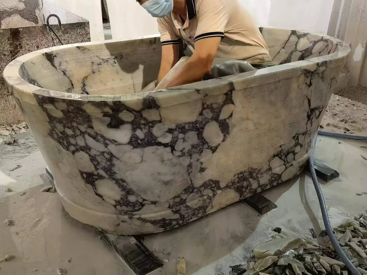 Moderen Calacatta Viola Marble Bathtub