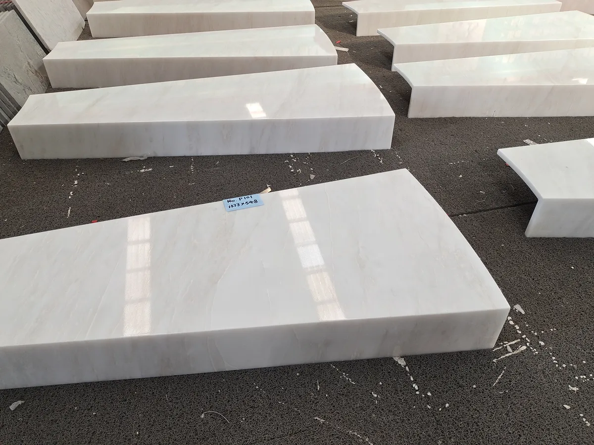 White Jade Marble Spiral Staircase Slab