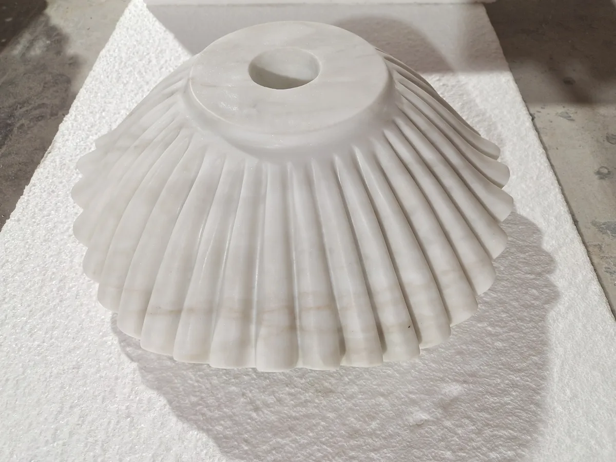 Modern Calacatta Gold Marble Wash Basin Bespoke Design for Bathroom Decor