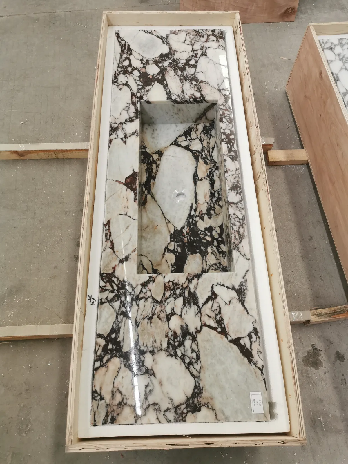 Calacatta Viola Marble Countertop Sink Bench Top