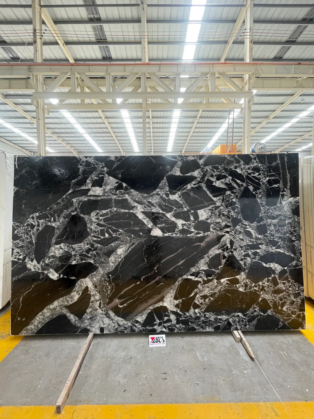 Bulgari Crystal Marble Big Slab