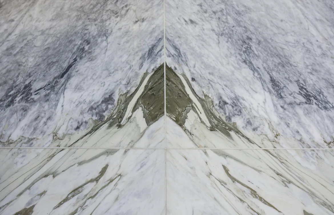 Calacatta Bluette Marble Big Slab